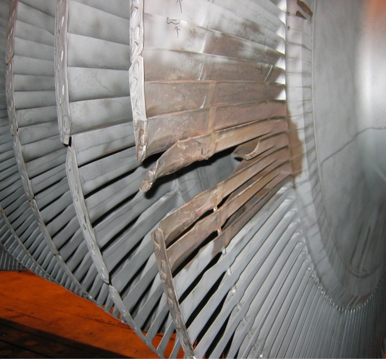 METALLURGICAL EVALUATION & ROOT CAUSE INVESTIGATION